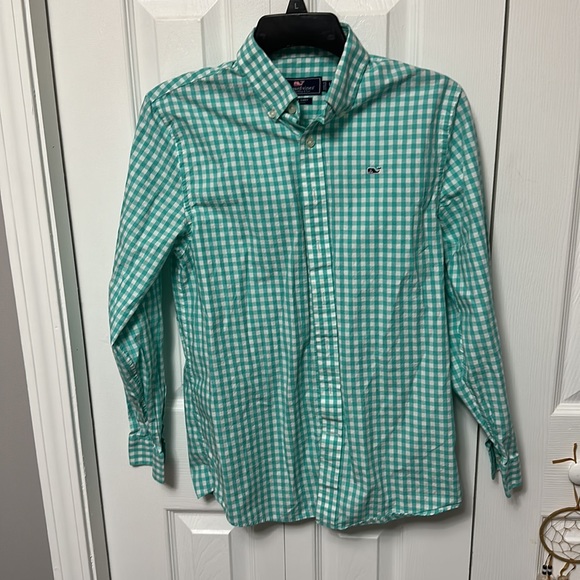 vineyard vines long sleeves (2 shirts) - Picture 2 of 5